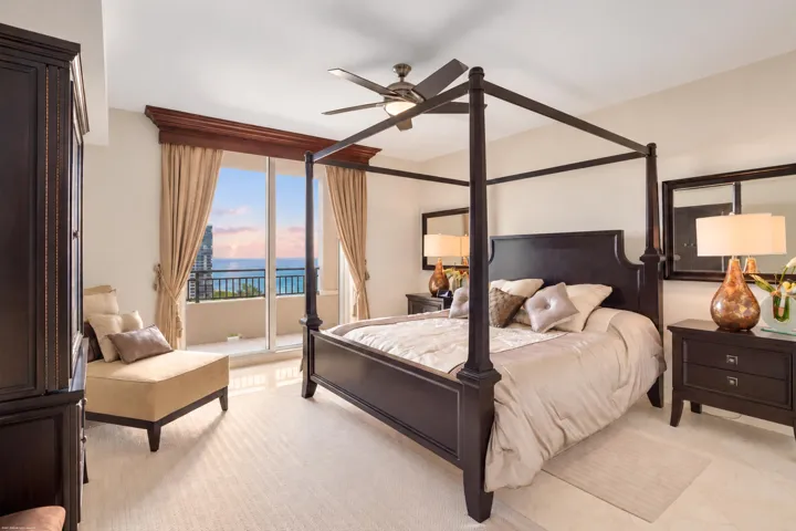 3800 N Ocean Dr 1751 026