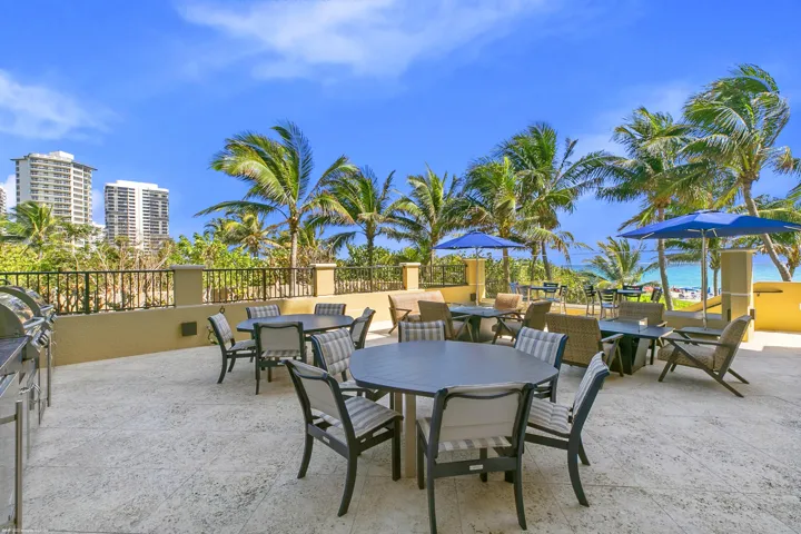 Resort at Singer Island Grill Area 1 AAP