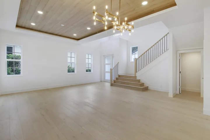 House 1-28