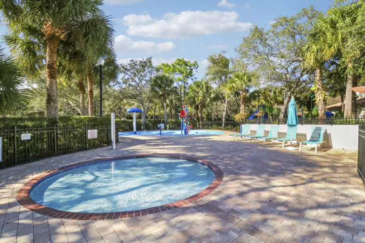 Childrens_Pool_Area