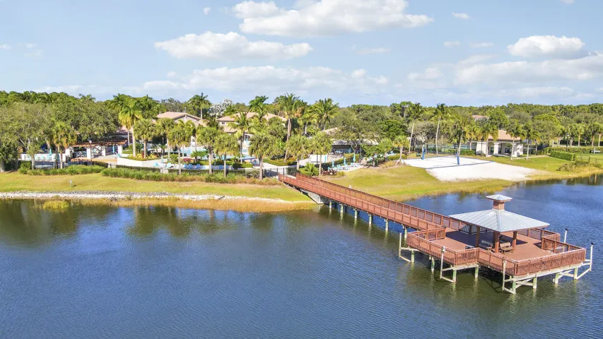 Aerials_From_Lake
