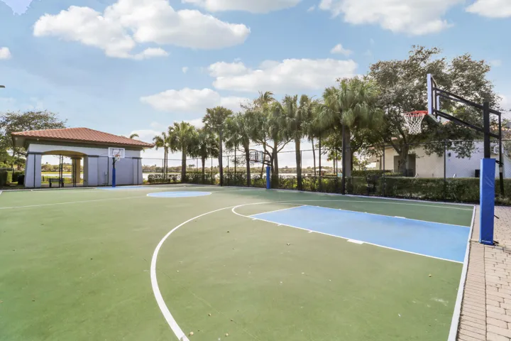 Basketball_Courts