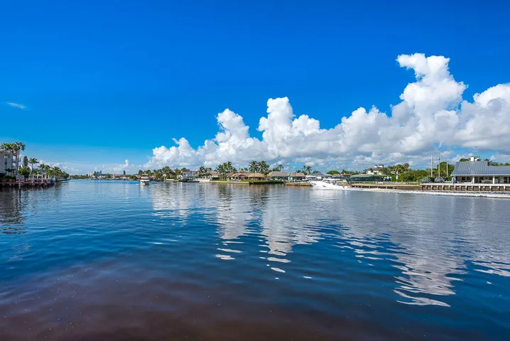285SE19thAve#203.DeerfieldBeach-35