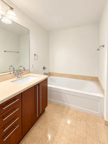 Soaking Tub.