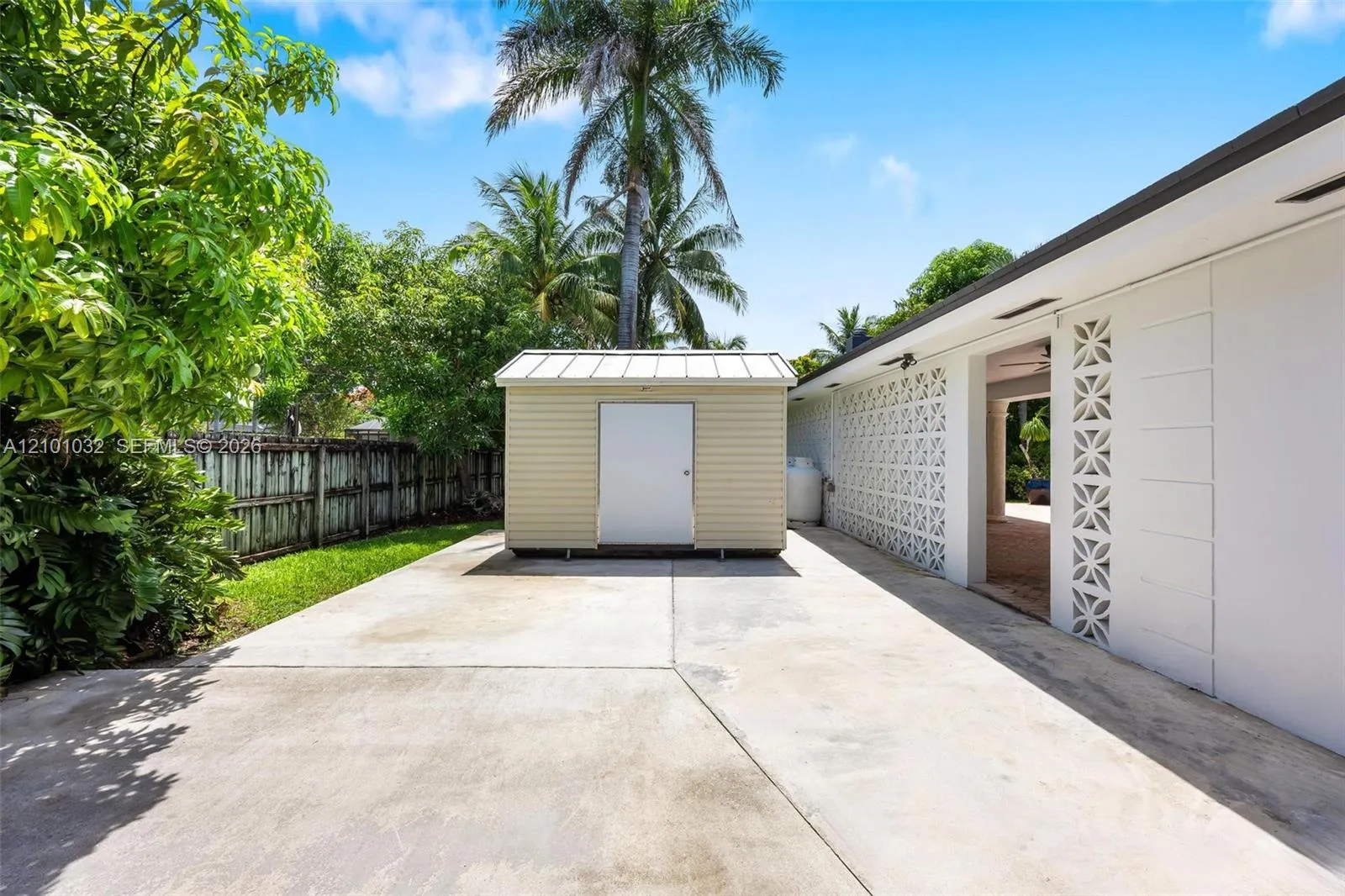 Property photo 40