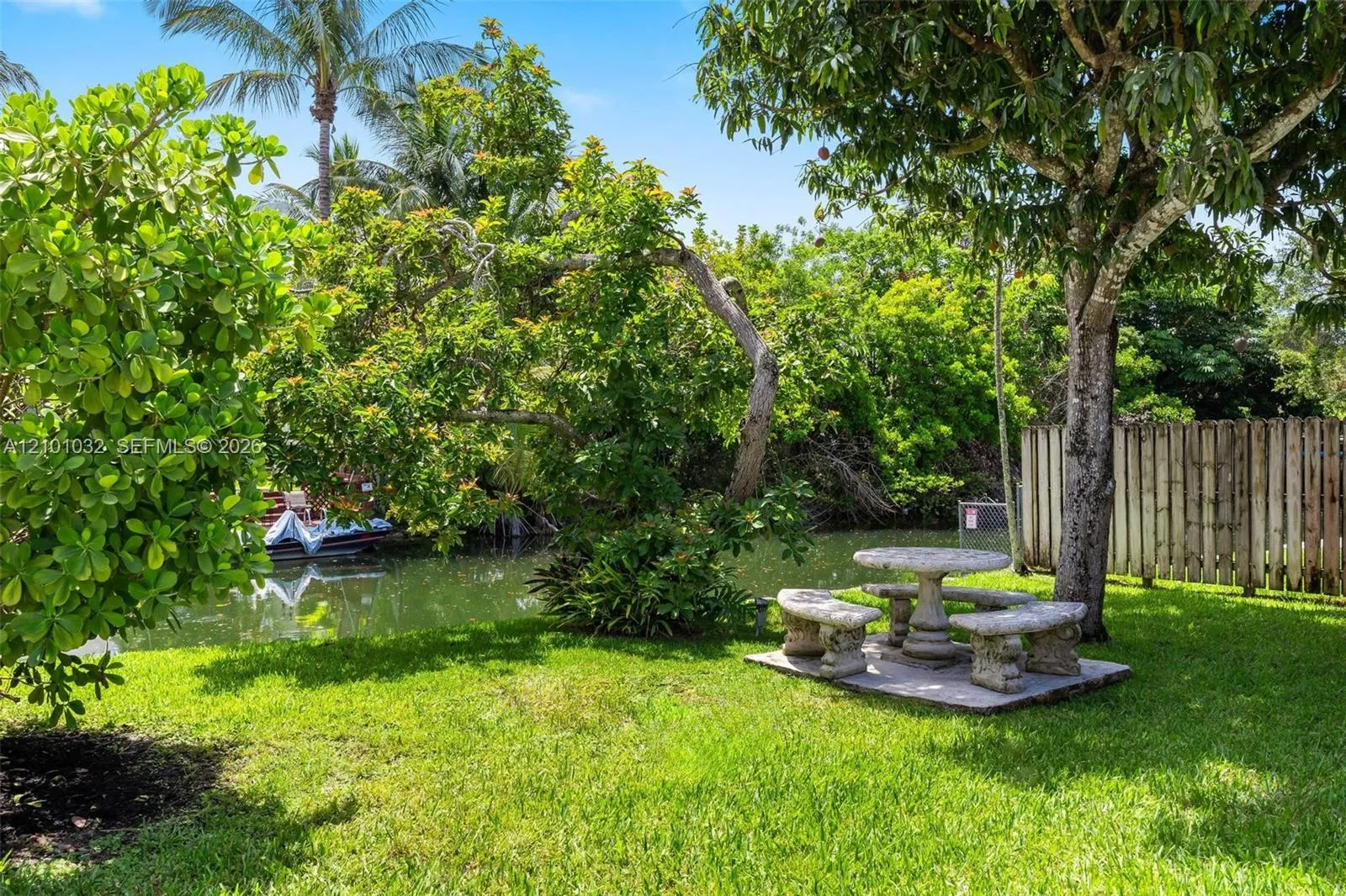 Property photo 33