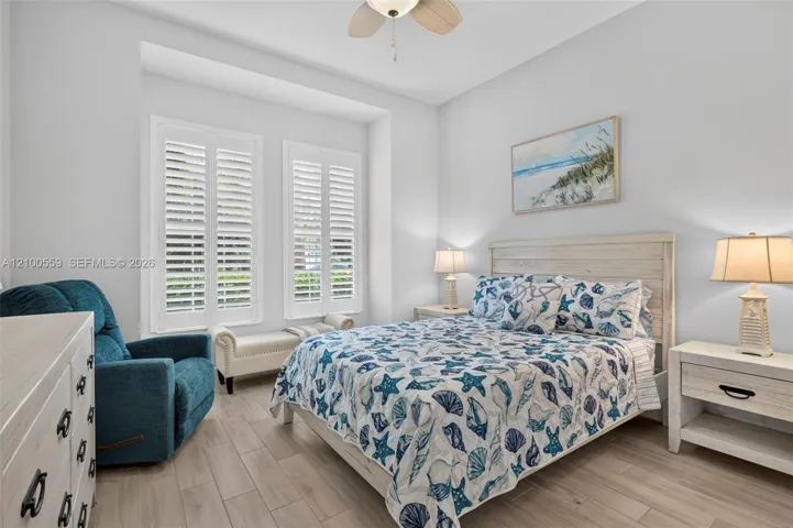 Guest bedroom