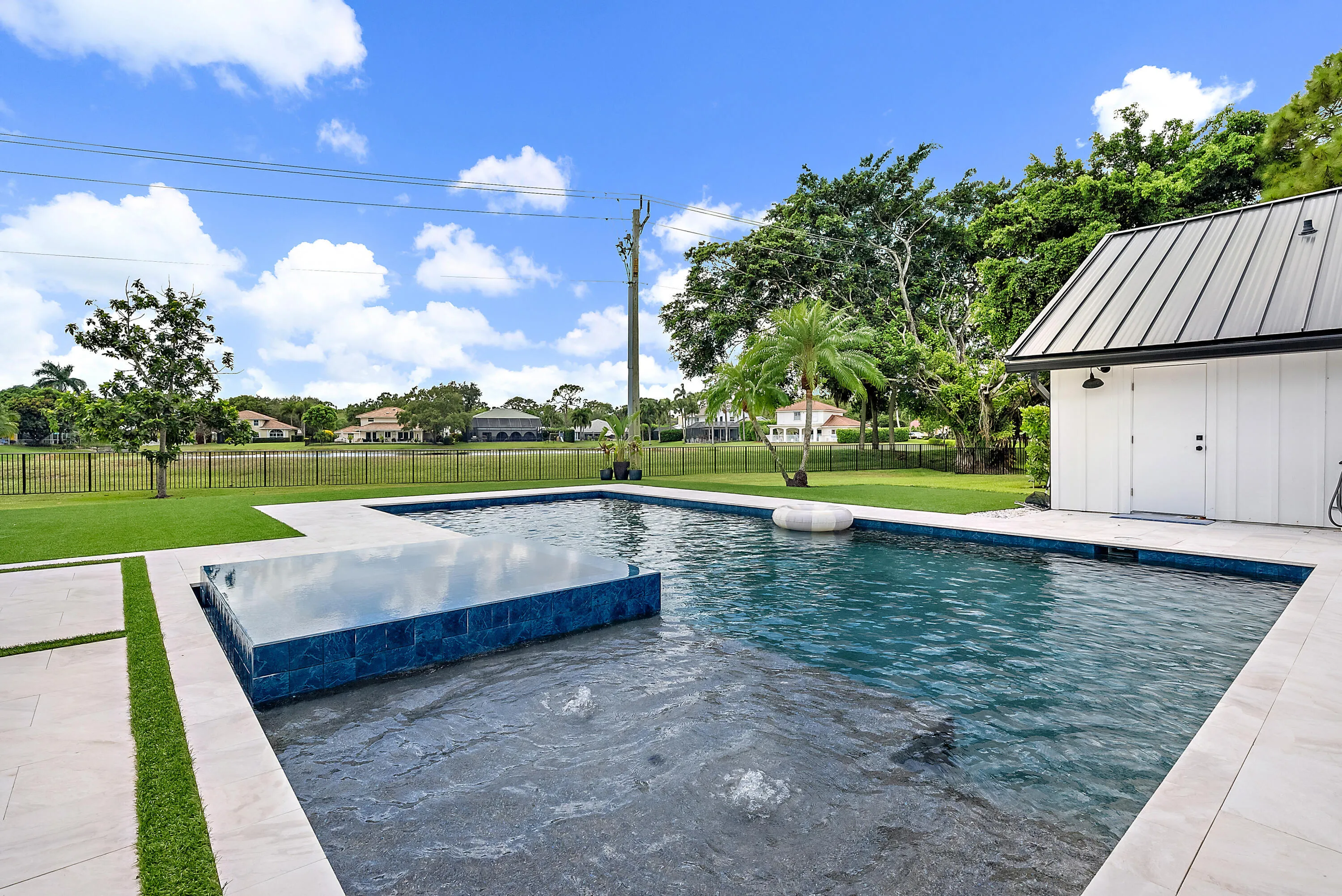 Property photo 25