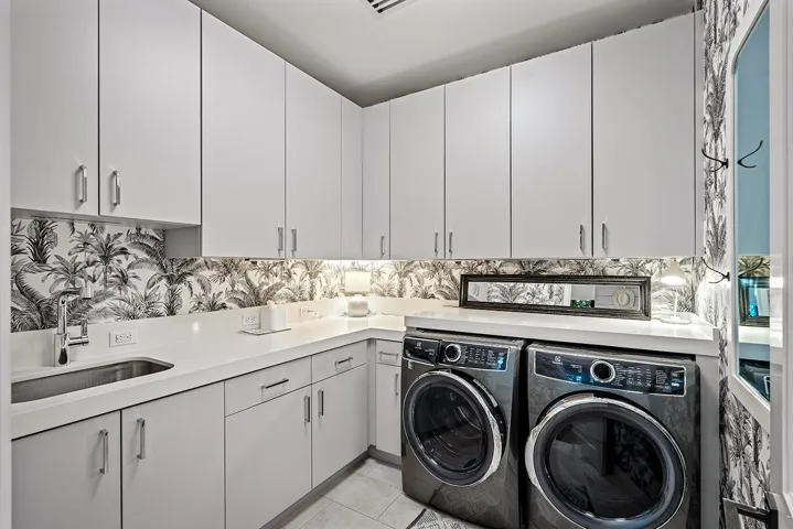 Downstairs Laundry Room