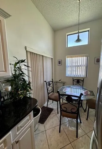 breakfast nook