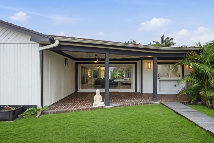 10-web-or-mls-116_Periwinkle_Dr_02203