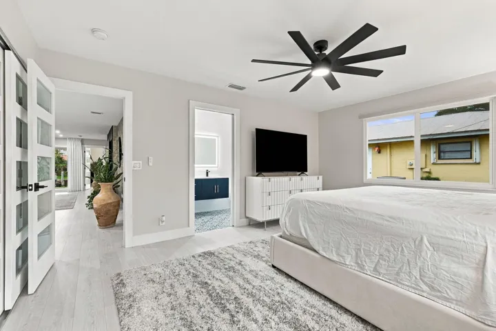29-web-or-mls-116_Periwinkle_Dr_02251