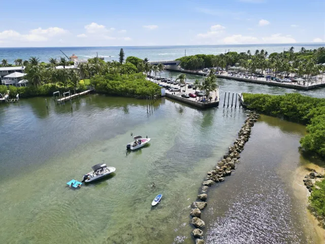 87-web-or-mls-116_Periwinkle_Dr_Attracti