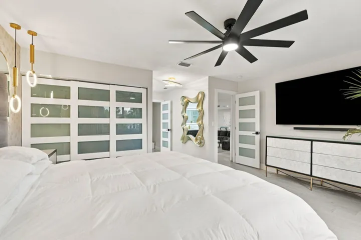 21-web-or-mls-116_Periwinkle_Dr_02296