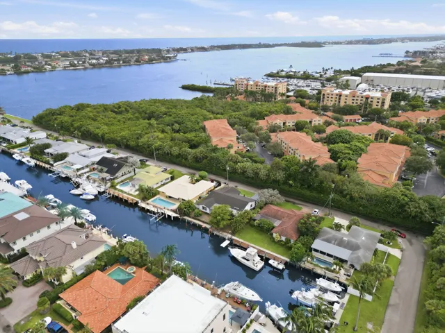 68-web-or-mls-116_Periwinkle_Dr_Drone_00