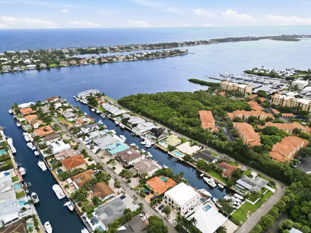 70-web-or-mls-116_Periwinkle_Dr_Drone_00