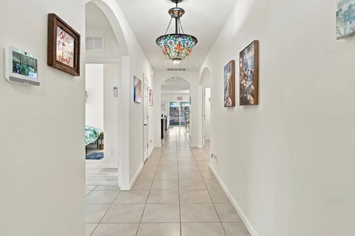 1771 Foyer