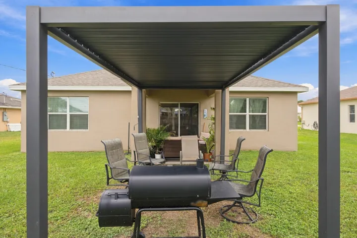 1771 Pergola