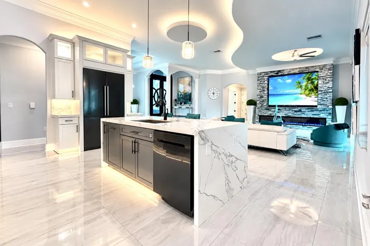 kitchen main living