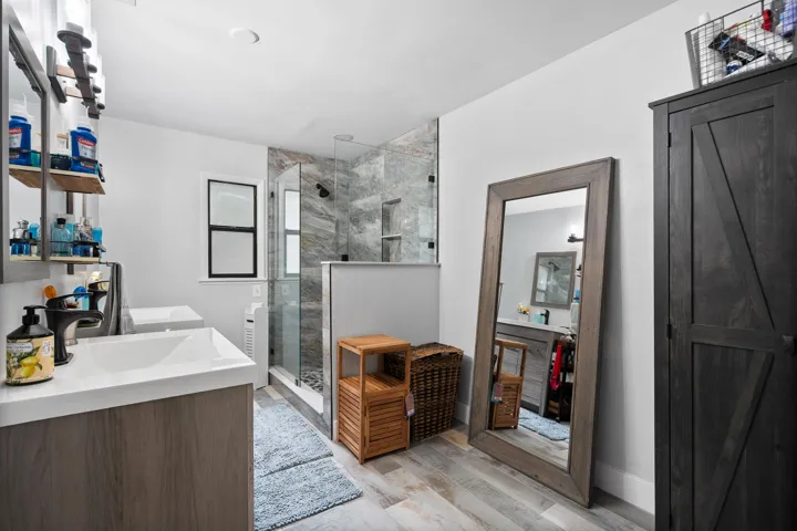 Master bath