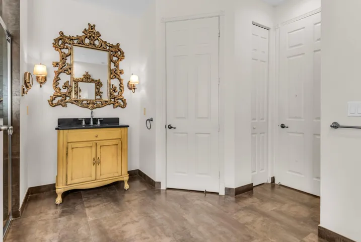 33-web-or-mls-photo-17