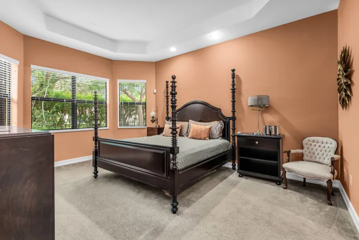 25-web-or-mls-photo-9