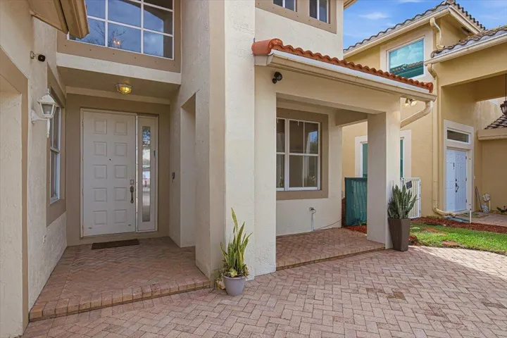 43-Front Home-D