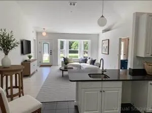 staged 5570 pic living rm