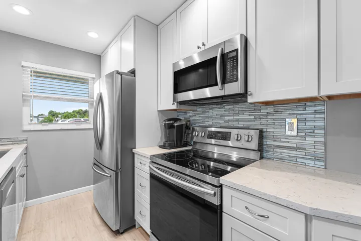 010-572HighPointDrive-DelrayBeach-FL-334