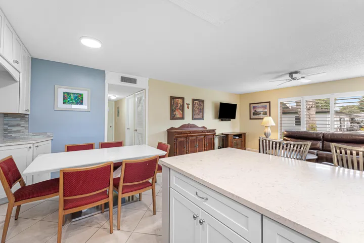 013-572HighPointDrive-DelrayBeach-FL-334