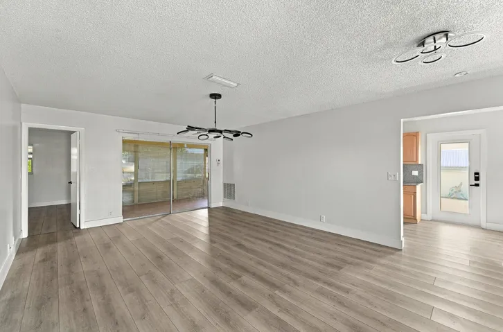 07_living room