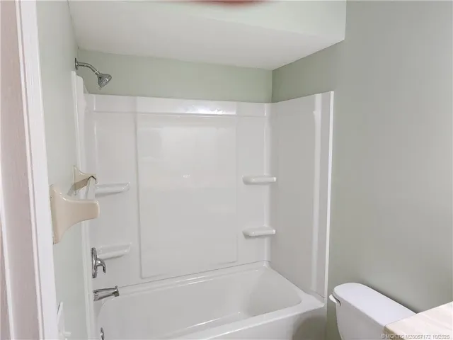 2nd bathroom