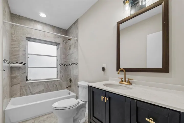 2337 sw 20th bathroom vanity