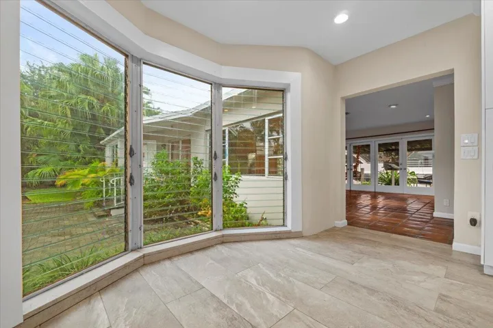 2337 sw 20th window