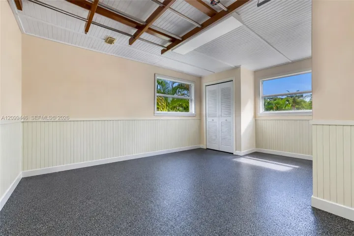 Gym/office above garage