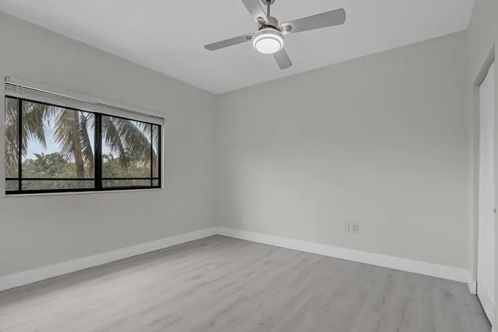 2916-302 2ND BED 1