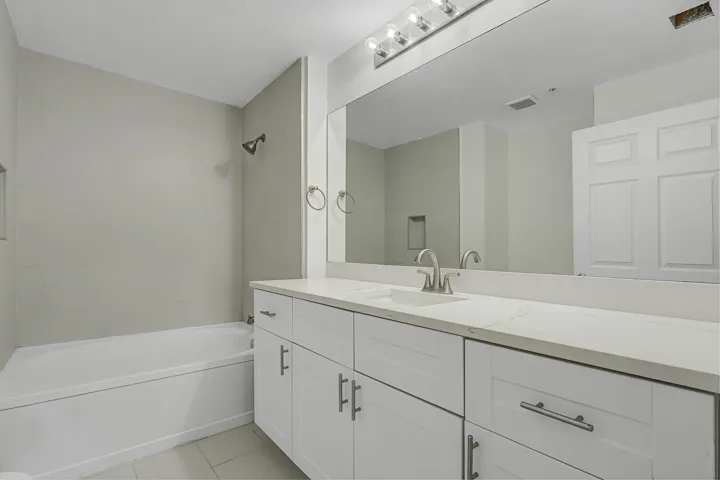 2916-302 PRIMARY BATH
