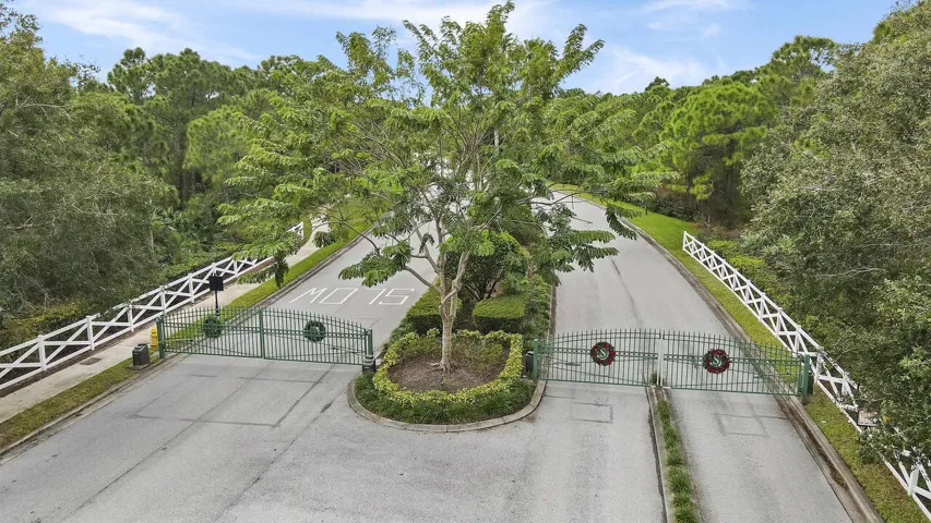 Gated Community of Summerfield