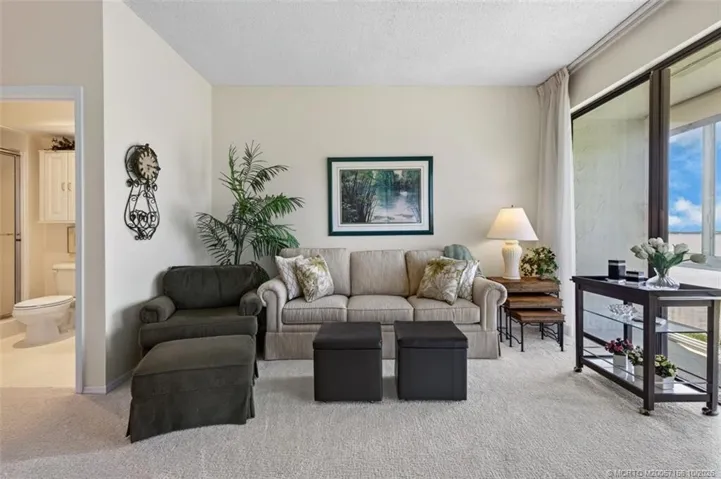 "Bedroom 2" location