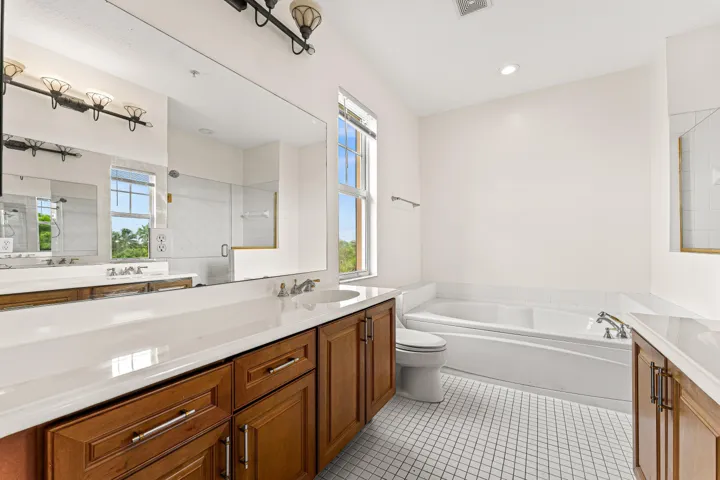031-673Northwest38thCircle-BocaRaton-FL-