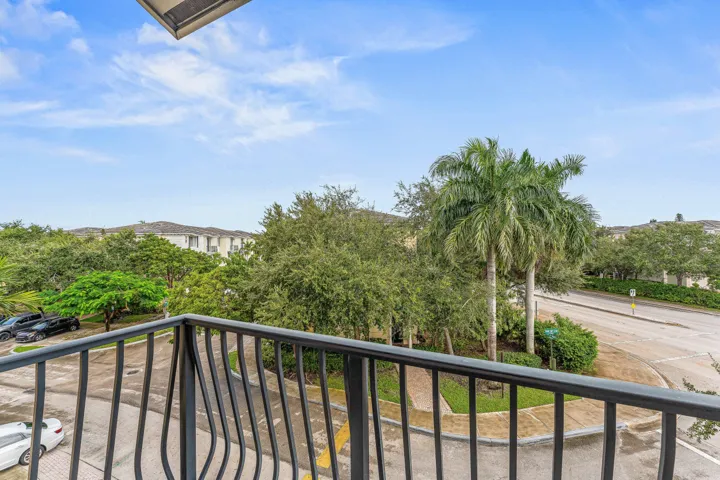 026-673Northwest38thCircle-BocaRaton-FL-
