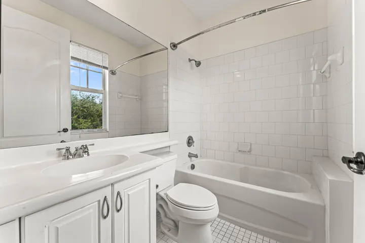 023-673Northwest38thCircle-BocaRaton-FL-