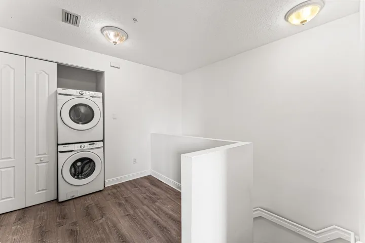 024-673Northwest38thCircle-BocaRaton-FL-
