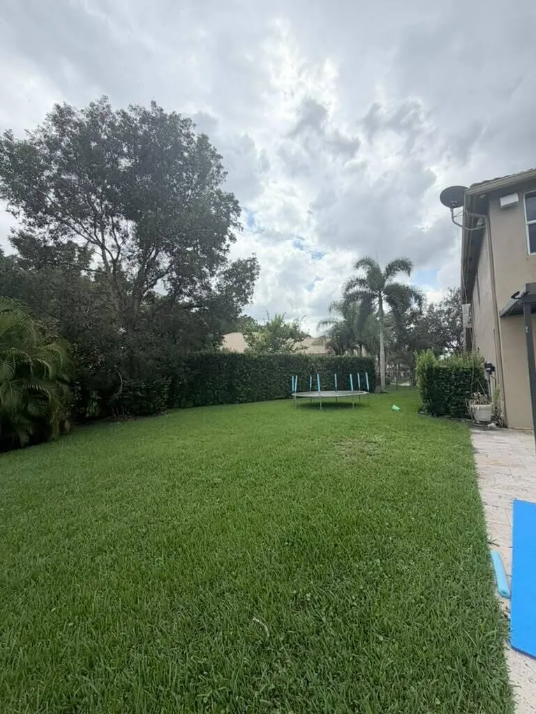 Property photo 44