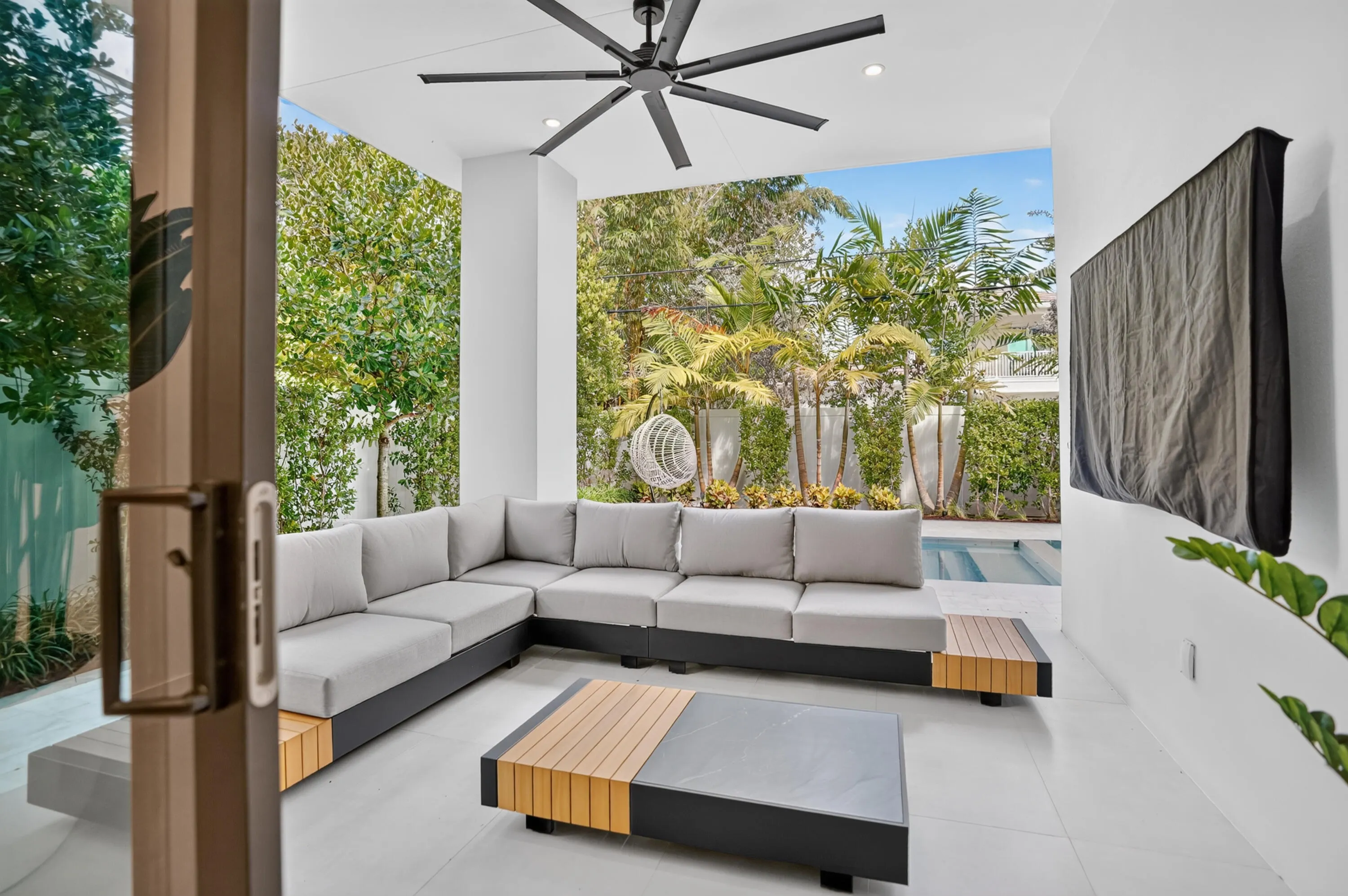 Property photo 61