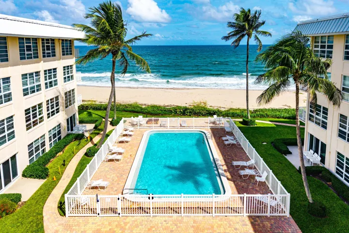 3851 N Ocean Blvd - 311