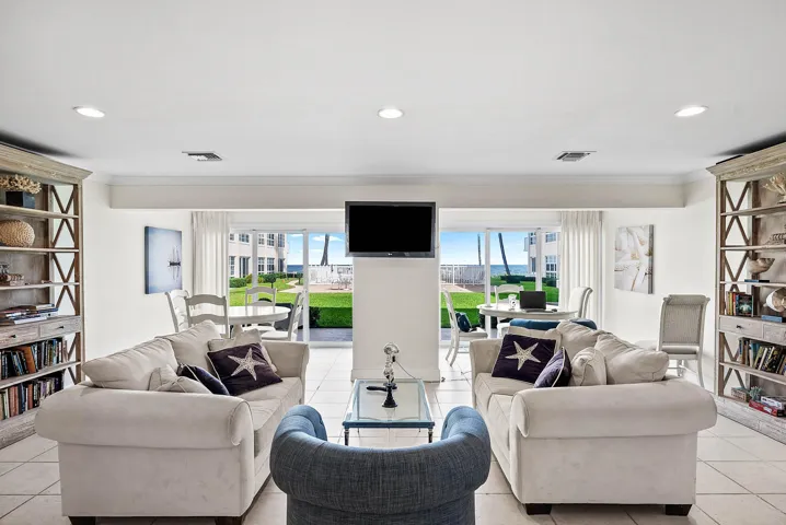 3851 N Ocean Blvd - 311