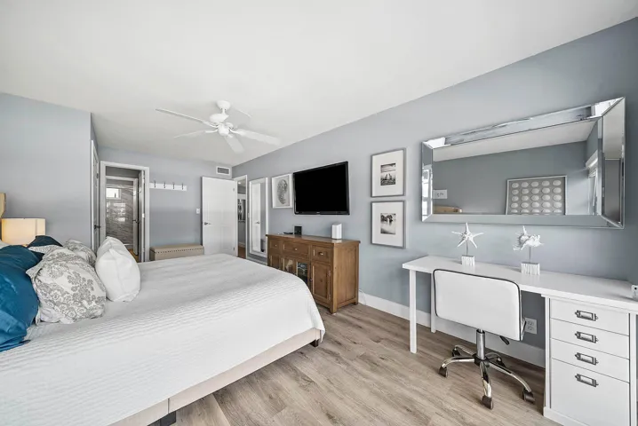 3851 N Ocean Blvd - 311