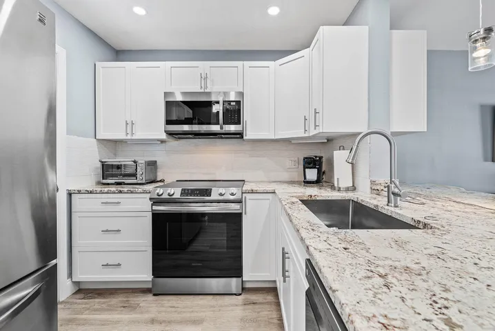 3851 N Ocean Blvd - 311