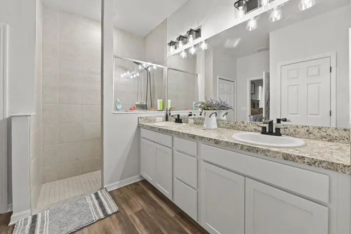 Primary bathroom has shower only